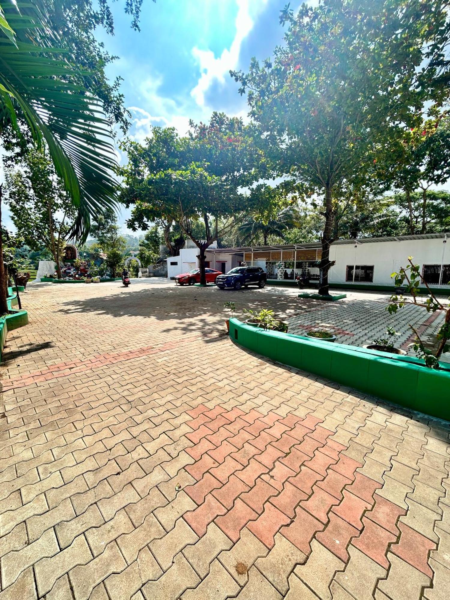 Am Resort Yelagiri Bagian luar foto
